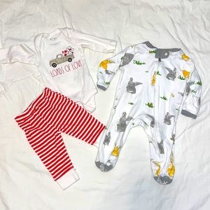 Baby outfit bundle never worn